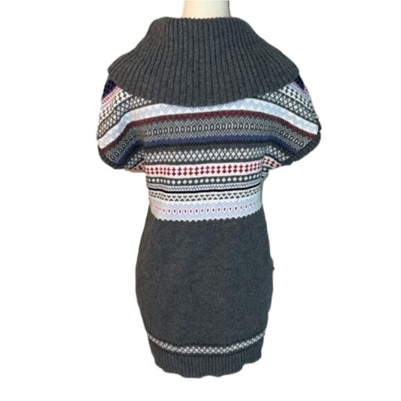 Tommy Hilfiger Fair Isle Wide Neck Hip Length Cap Sleeve Sweater Size M Gray Red - Picture 2 of 11